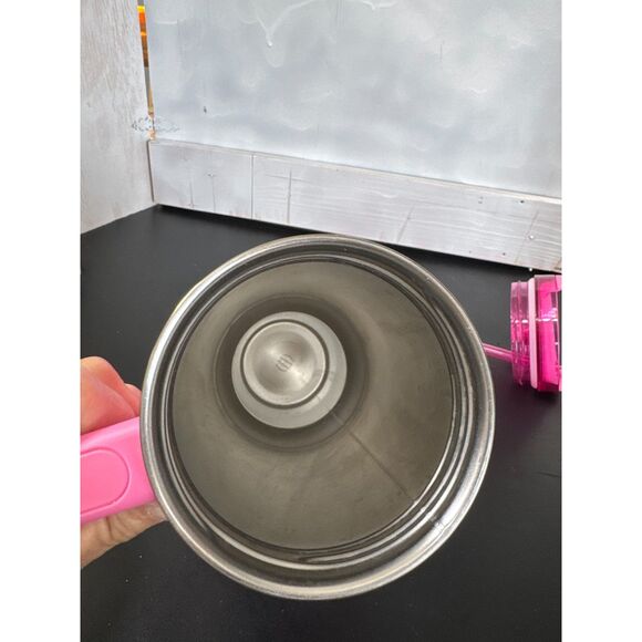 Stanley x Wicked Quencher H2.0 40 0z Tumbler | Glinda Sparkle Pink - Picture 6 of 7